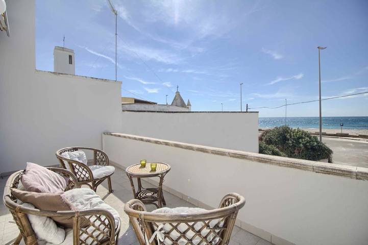 Front Beach Torre Mozza by LoveSud in Lido Mania, Ugento