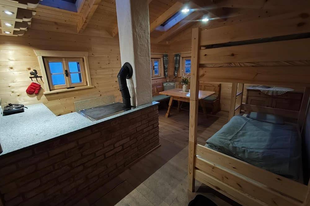 Ganze Wohnung, Gemütliche Blockhütte auf dem Bauernhof in Rötz, Ostbayern