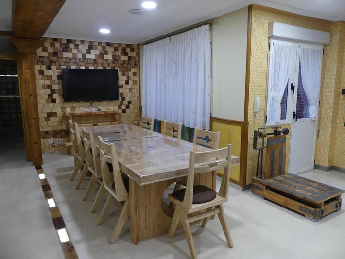 Apartamento para 10 personas, con Balcón además de Terraza y Vistas en Medina del Campo