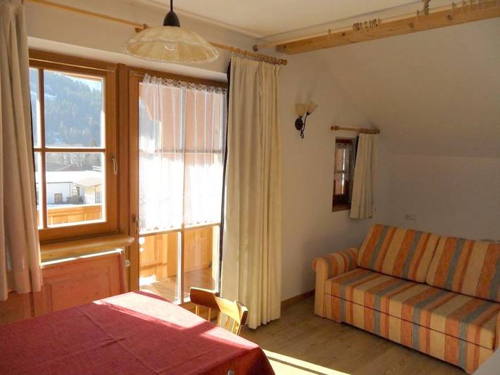 Location de vacances pour 4 personnes, avec terrasse et vue, animaux acceptés à Villabassa - 4