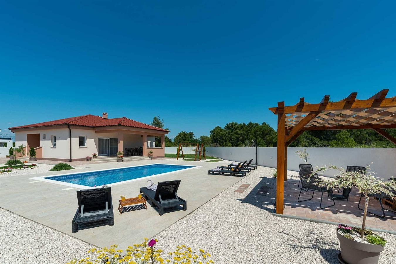 Villa First Hill with heated pool in Nin, Region de Zadar