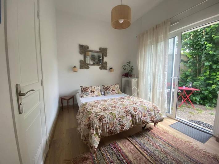 Maison d’hôte pour 2 personnes, avec Terrasse ainsi que Jardin et Piscine dans Essonne - 2