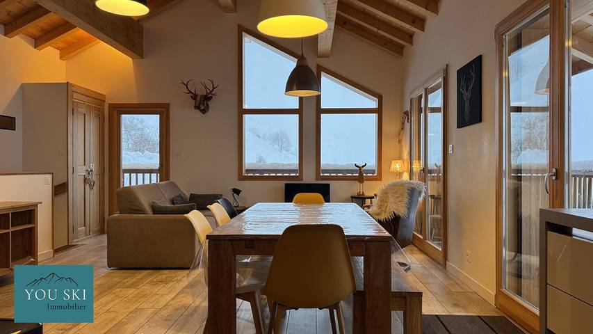 Appartement de vacances entier, Chalet Prestige – Vue panoramique et confort alpin à Saint-Sorlin-d’Arves in Saint-Sorlin-d'Arves, Région de Saint-Jean-de-Maurienne