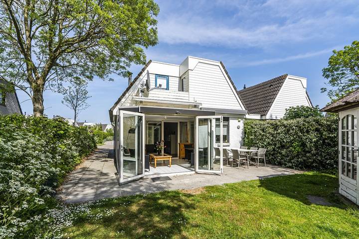 Huisje aan zee voor 6 personen, met terras en balkon/terras in Vlissingen