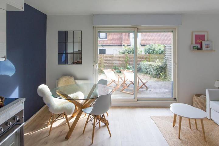 Gîte pour 4 personnes, avec Terrasse et Jardin dans Office De Tourisme De La Terre Des 2 Caps