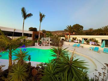 Finca für 4 Personen, mit Garten und Terrasse sowie Pool in Adeje