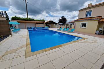 Cottage pour 11 personnes, avec jardin et jacuzzi à Port-Saint-Père