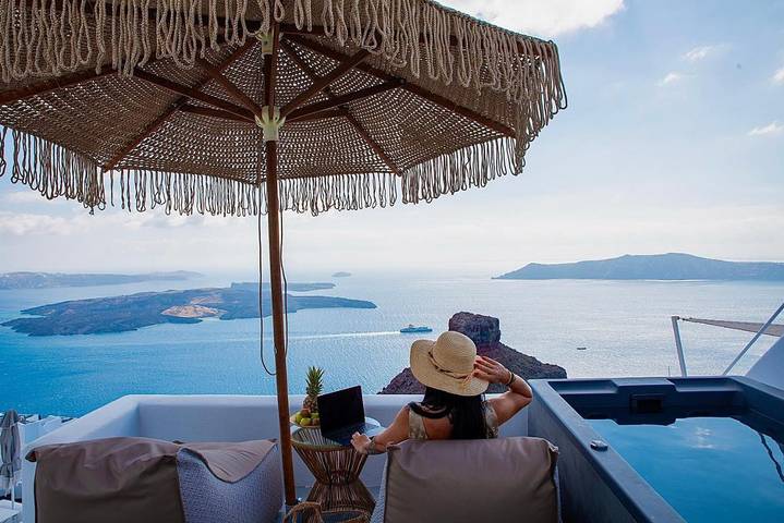 B&b voor 2 personen, met uitzicht en terras op Santorini