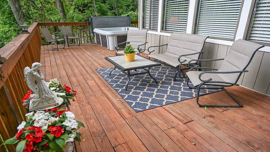 Chalet for 4 Guests in Gatlinburg, Sevier County