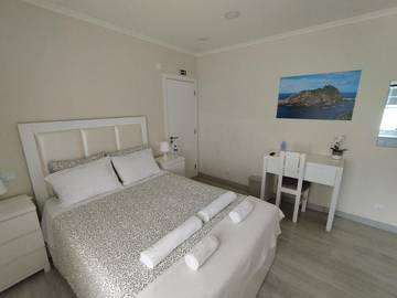 Maison d’hôte pour 3 personnes, avec vue et terrasse à Peniche