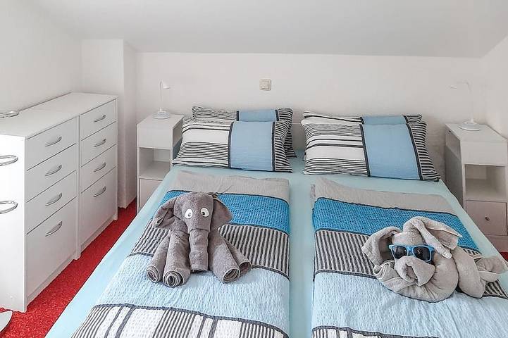 Ferienhaus für 3 Personen, mit Terrasse und Sauna in Waren (Müritz) - 2