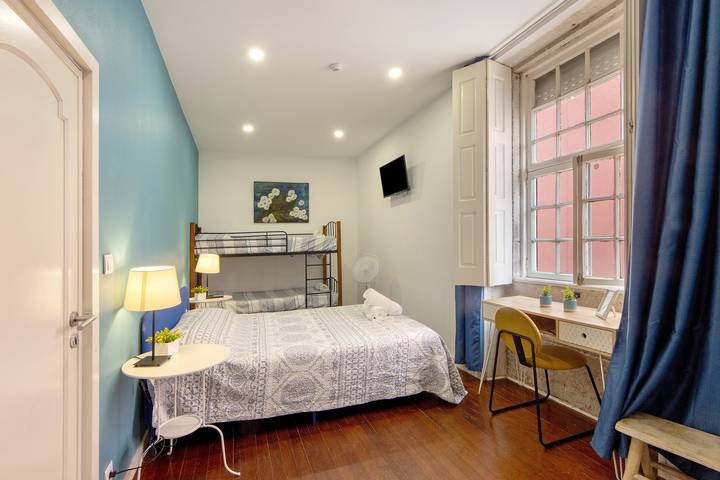 Ferienwohnung für 4 Personen, mit Garten in Porto