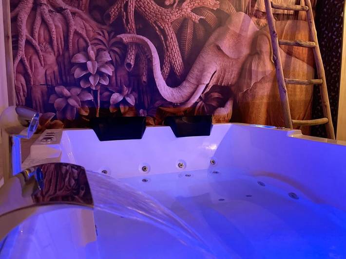 Chambre d’hôte pour 2 personnes, avec Jacuzzi et Sauna à Wingles