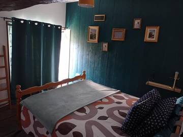 Gîte pour 5 personnes, avec terrasse et jardin, animaux acceptés à Pleugueneuc