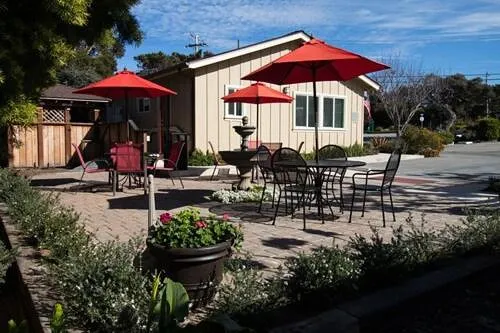 Hôtel pour 2 personnes, avec jardin ainsi que jacuzzi et terrasse - 1