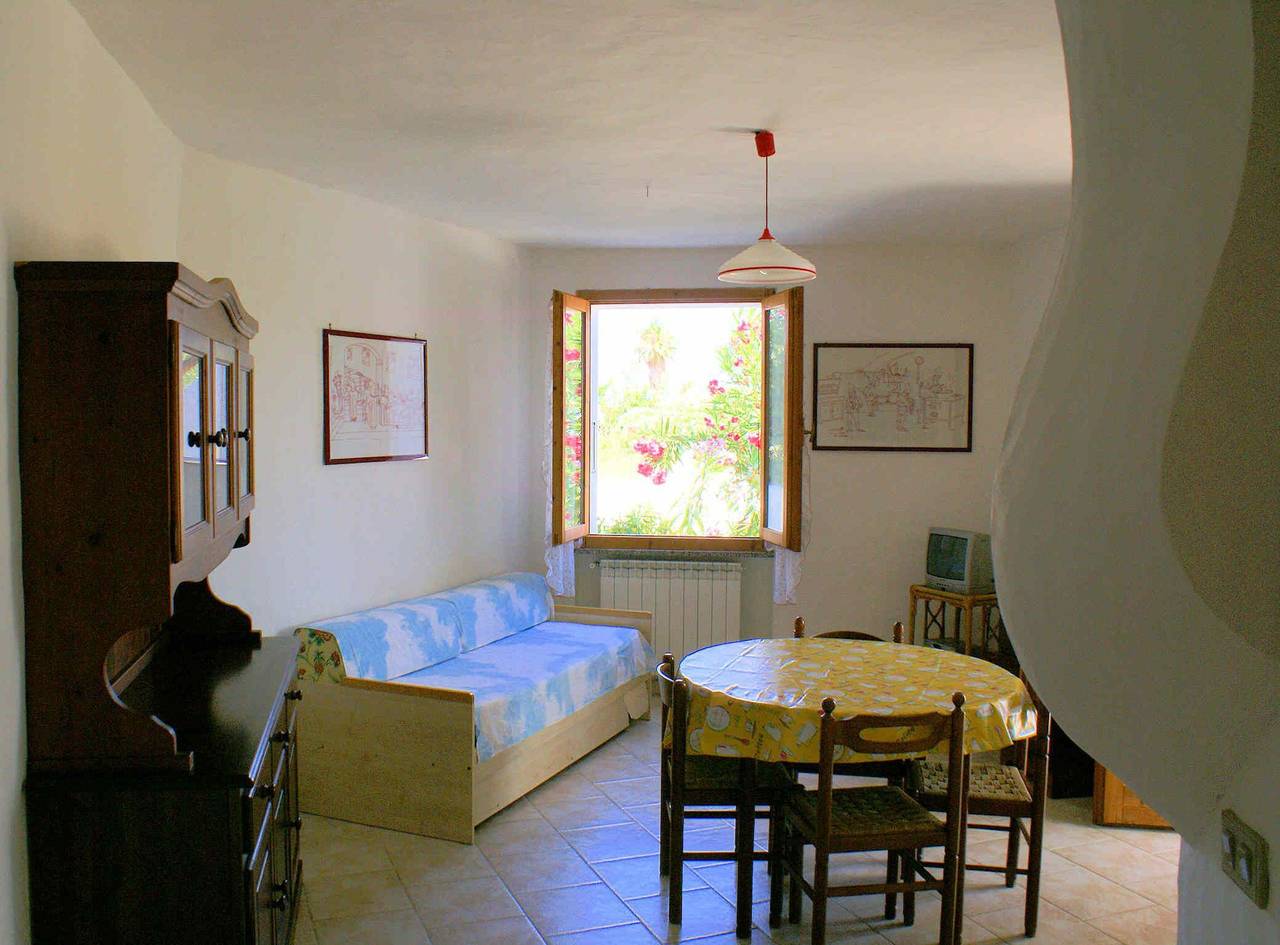 Appartement de vacances entier, Appartement à La Ciaccia avec terrasse meublée in La Ciaccia, Valledoria