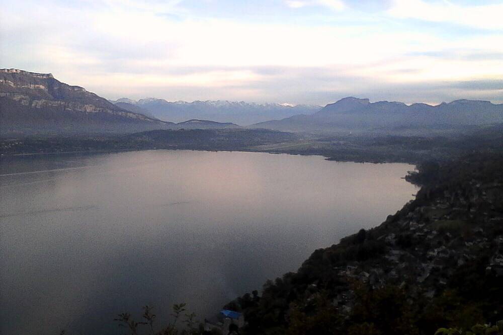 Appartement entier, Vacances entre Lac et Montagnes, Savoie, Bourget in Le Bourget-du-Lac, Région de Chambéry