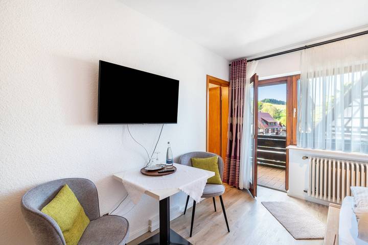 Chambre 'N° 3' avec jardin commun, balcon et Wi-Fi in Sasbachwalden, Forêt-Noire centrale