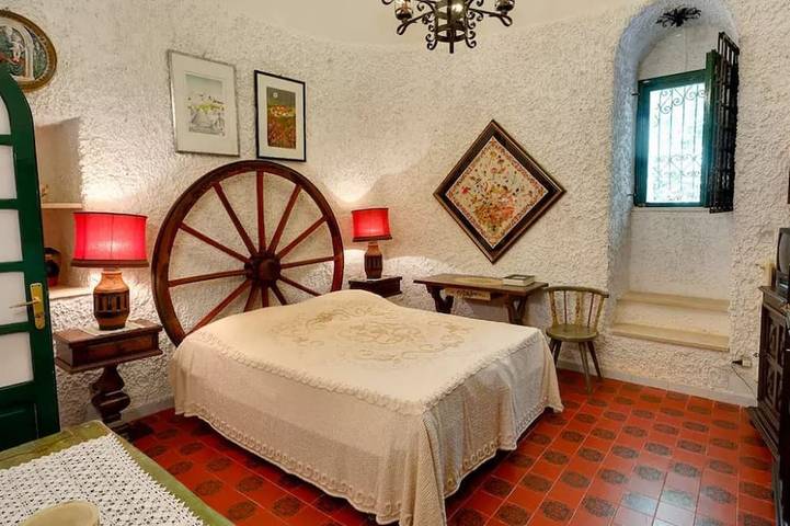 Location de vacances pour 4 personnes, avec jardin et terrasse à Selva di Fasano