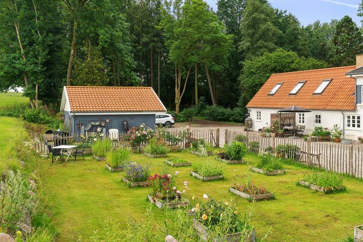 Ferienhaus für 5 Personen, mit Garten und Ausblick sowie Seeblick, mit Haustier