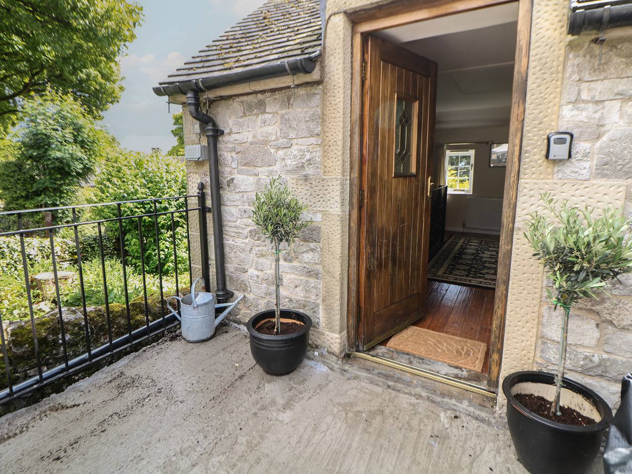 Ivy Cottage in Brassington, Derbyshire