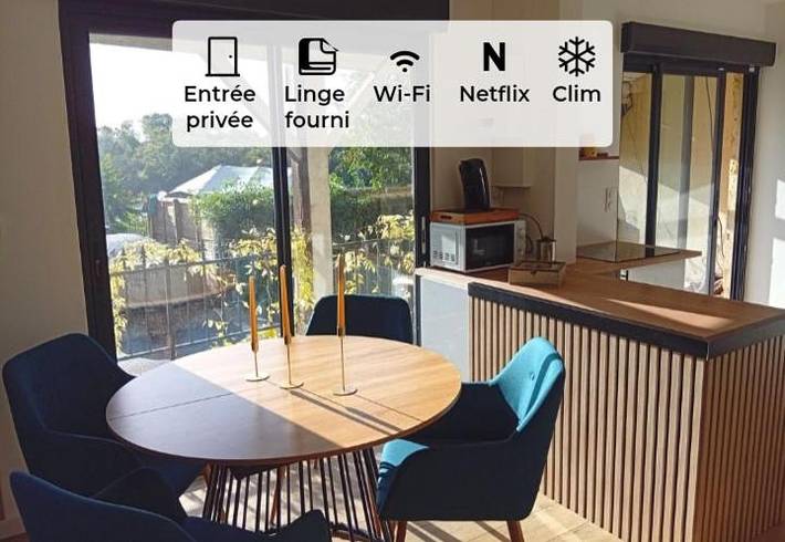 Location de vacances pour 4 personnes, avec terrasse et vue dans Villers-sur-le-Roule