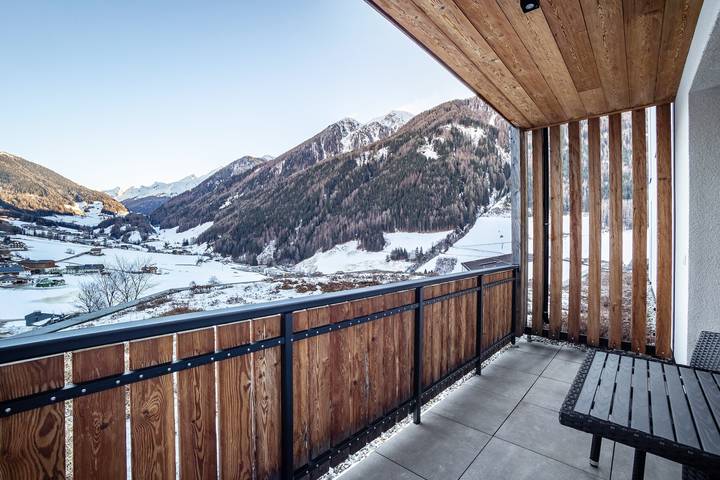 Entire apartment, Holiday Apartment "Stoana Apt 1-2" with Relaxing Wellness Area in San Giacomo, Ahrn Valley