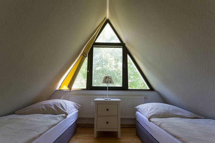 Blockhütte für 5 Personen, mit Terrasse und Garten in Schwerin - 3