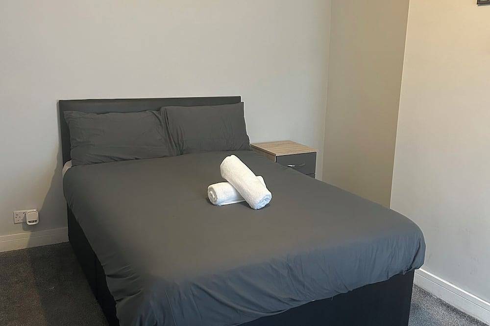 Brunswick Place in Stoke-on-Trent, Midlands
