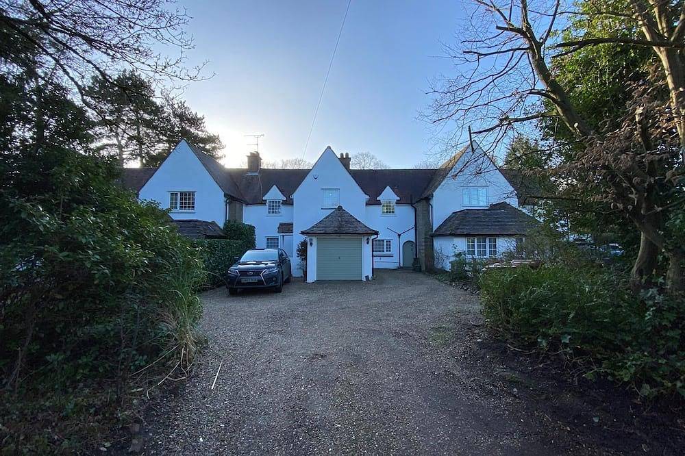 Hertfordshire/Chilterns countryside escape with London on your doorstep in Chorleywood, Hertfordshire