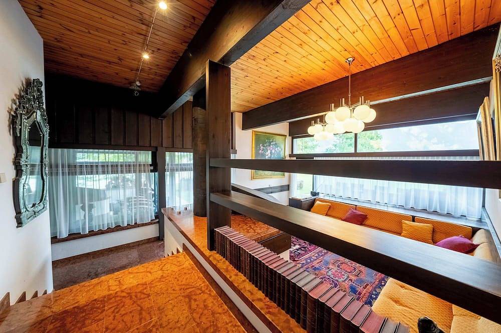 Villa Traunstein | Parken | Sauna | Seezugang in Salzkammergut-Berge, Traunkirchen