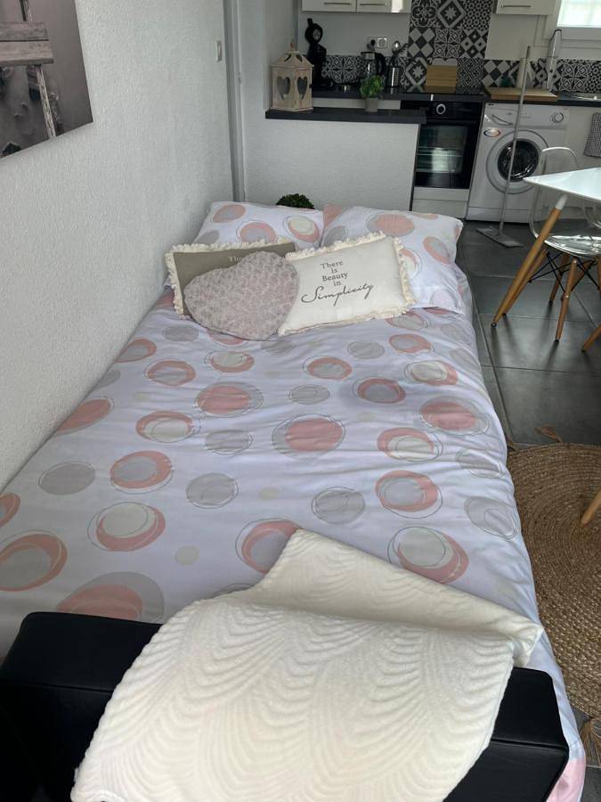 Location de vacances pour 3 personnes, avec terrasse à Valensole - 2