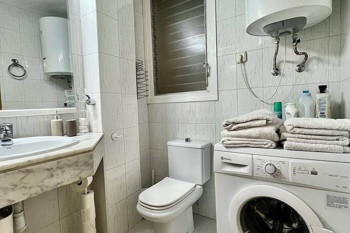 Appartement entier, Cozy inner courtyard (city center) in Sabadell, Barcelone l'intérieur des terres