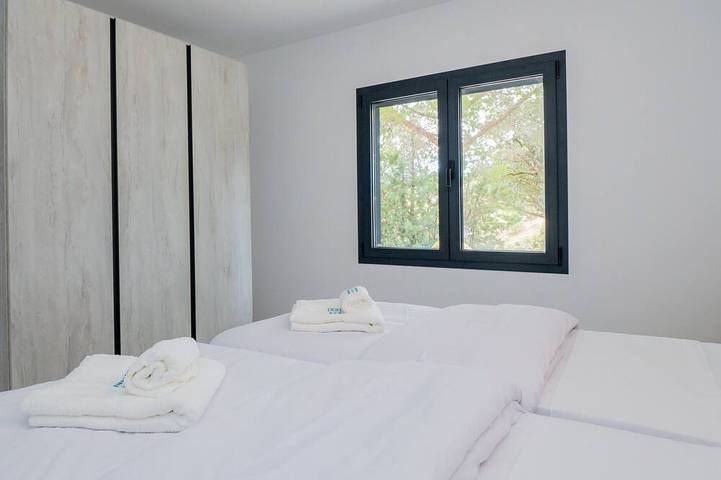 Hütte für 8 Personen, mit Terrasse und Garten in Malaga - 3