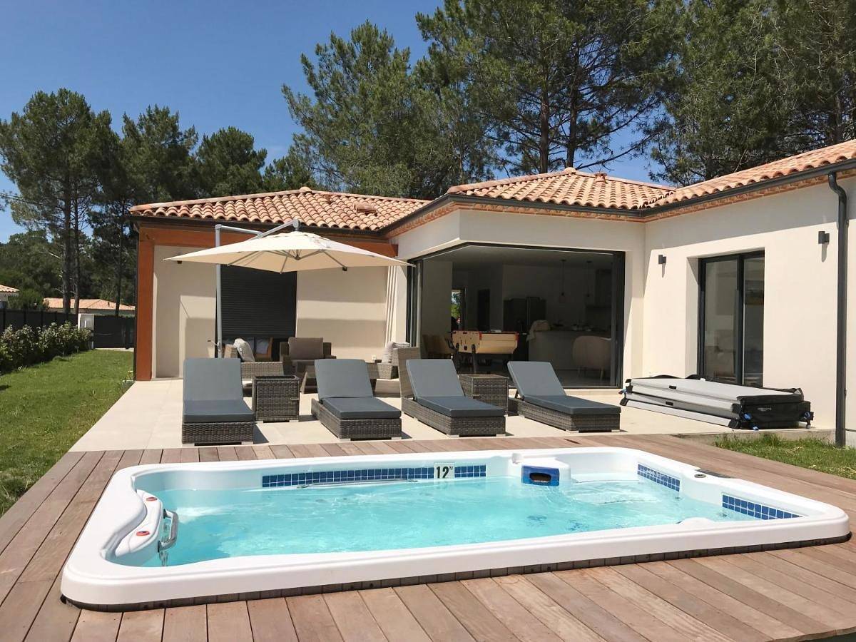 Villa in Maubuisson, Carcans