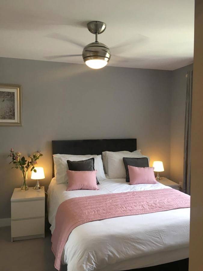 Apartment for 5 people, with view and garden in Basildon