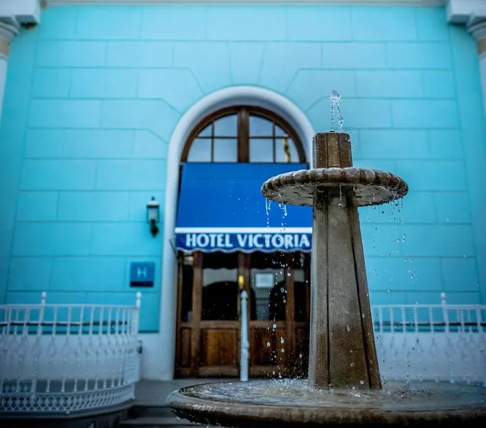 Hotel para 3 personas, con jardín además de sauna y piscina - 1