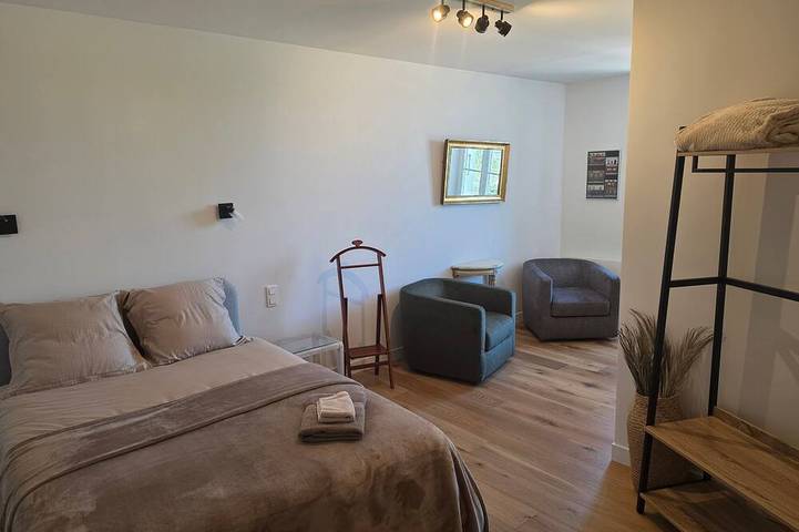 Gîte pour 2 personnes, avec terrasse à Excenevex - 2