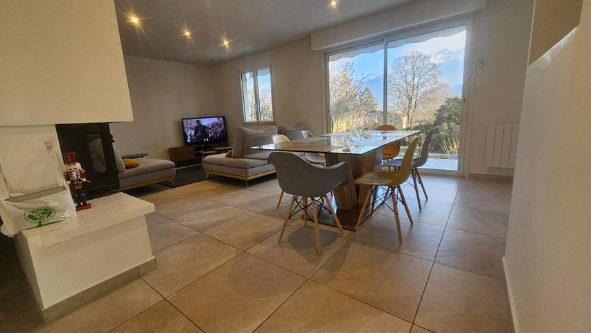 Villa pour 6 personnes, avec jardin et balcon