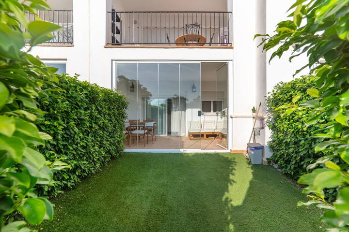 Ground Floor Apartment 'Ullastre' in Torre Golf Resort