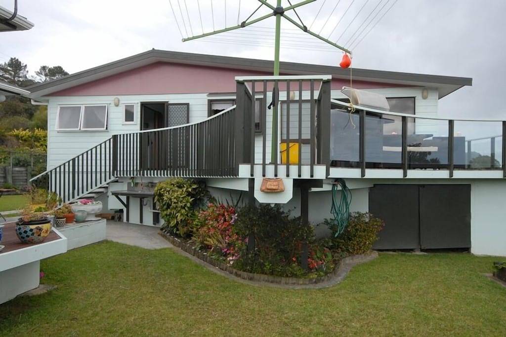 Atemberaubendes Strandhaus am Coopers Beach mit Blick auf die Doubtless Bay in Mangonui, Northland