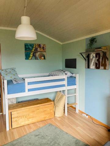 Cottage pour 2 personnes, avec jardin ainsi que sauna et terrasse, animaux acceptés à Rosenheim