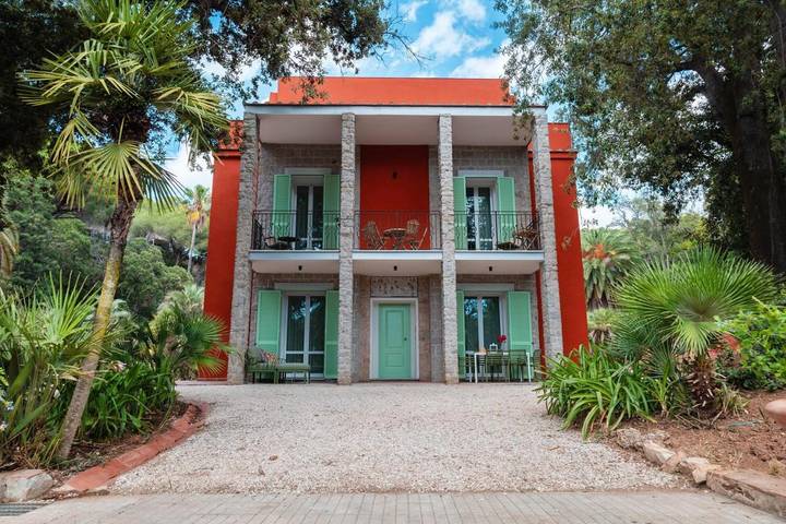 Resort für 4 Personen, mit Whirlpool und Terrasse sowie Garten und Kinderpool auf Elba - 2