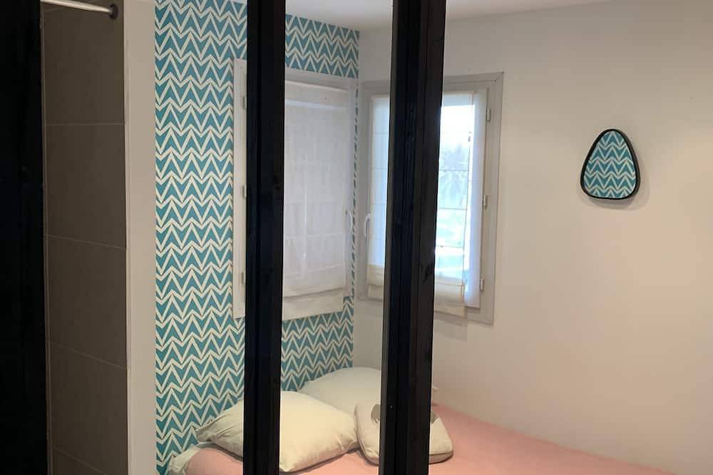 Biarritz, casa tranquila para 8 ps con piscina orientada al sur a 10 minutos de las playas in Arcangues, Region de Bayona