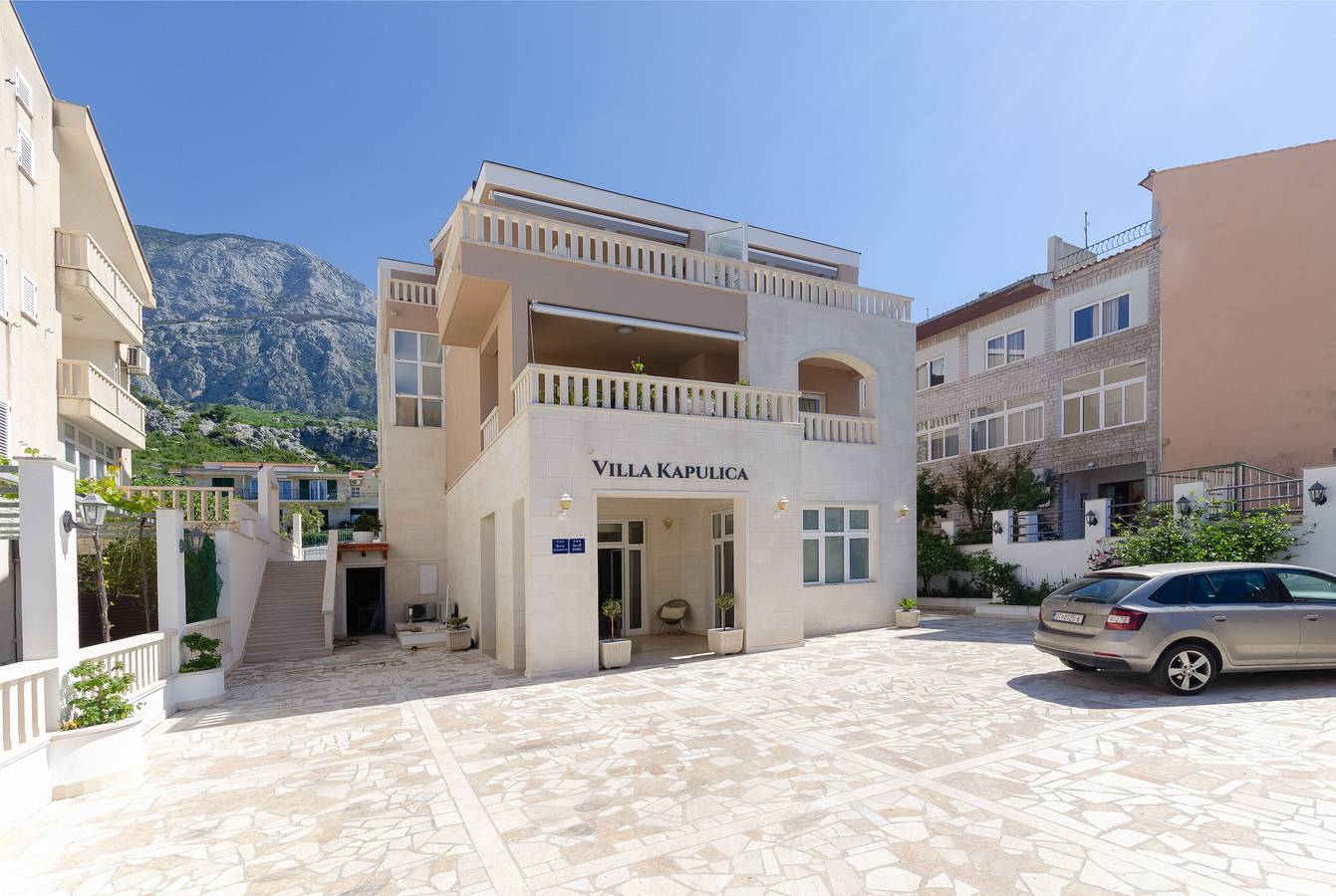 Apartments and Rooms Kapulica in Tučepi, Makarskas riviera