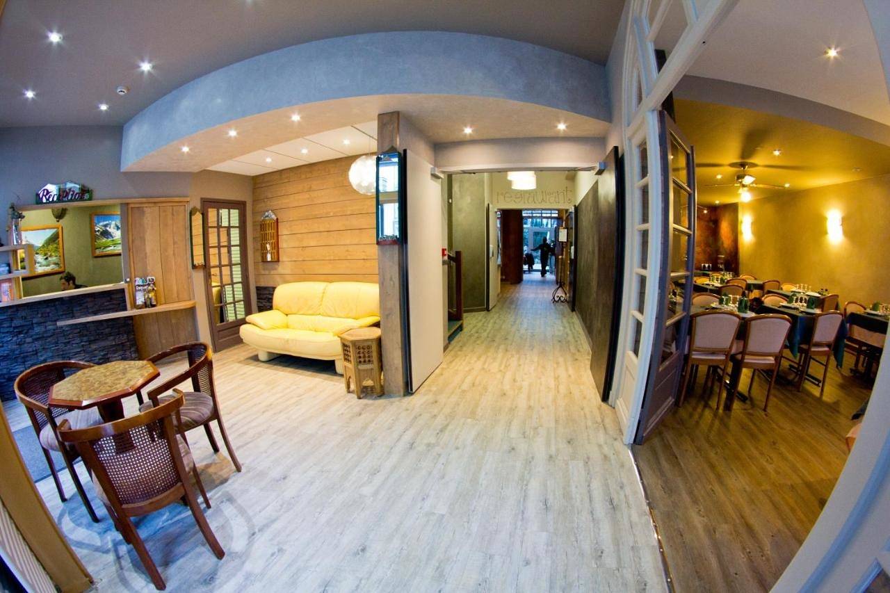 Triple Room in Cauterets, Parc national des Pyrénées