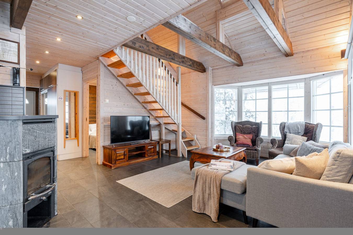 Ganzes Studio, Villa Riihitonttu - Cozy Cabin Retreat in Riihivuori in Muurame, Mittelfinnland