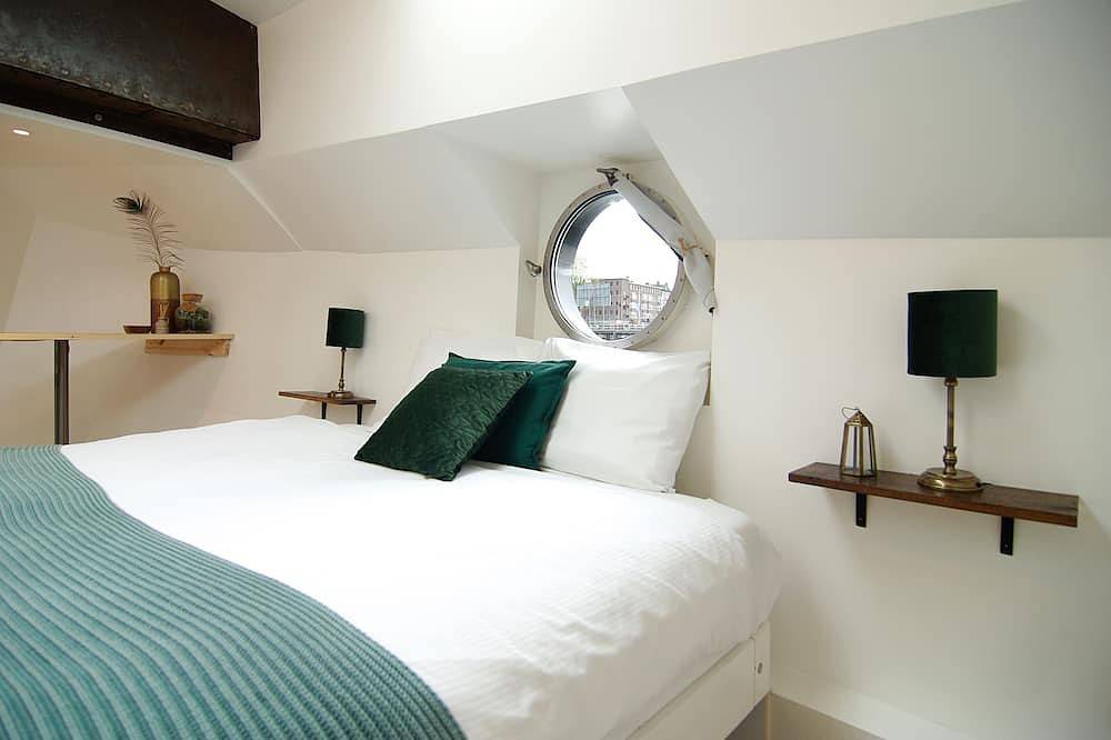 Central & Modern Eco-Houseboat 10 Minuten zu Fuß zum Zentrum in Amsterdam West, Holländische Küste