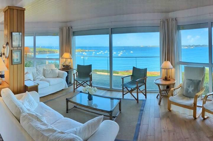 Cottage pour 8 personnes, avec terrasse et jardin dans Plage Trémazan