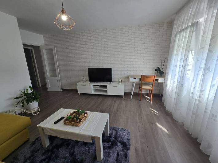 Apartamento entero, Apartamento espacioso con vistas al mar en O Grove, 110 m² in Praia de Rons (O Grove), O Grove